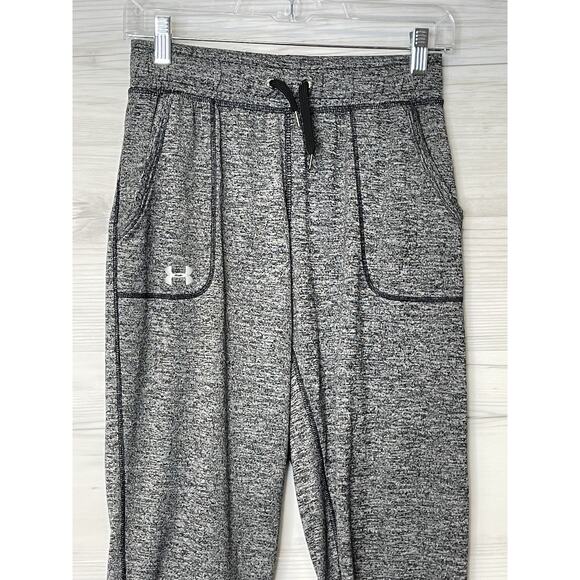 Under Armour Pants Womens XS Gray HeatGear Loose Fit Capri Sweatpants - Picture 2 of 15